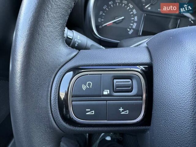 Білий Сітроен C3 Aircross, об'ємом двигуна 1.2 л та пробігом 63 тис. км за 13800 $, фото 39 на Automoto.ua