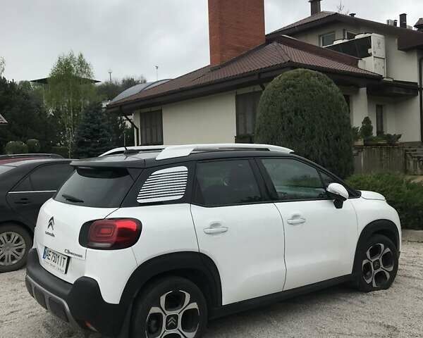 Белый Ситроен C3 Aircross, объемом двигателя 1.2 л и пробегом 73 тыс. км за 16000 $, фото 1 на Automoto.ua
