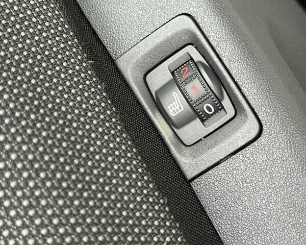 Белый Ситроен C3 Aircross, объемом двигателя 1.2 л и пробегом 68 тыс. км за 19800 $, фото 24 на Automoto.ua