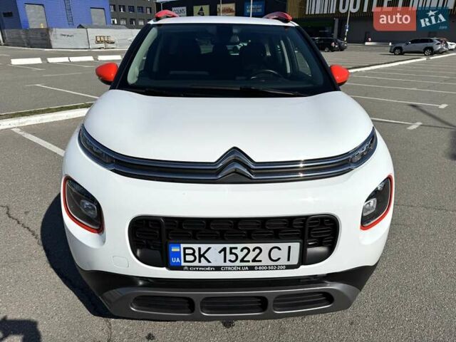 Білий Сітроен C3 Aircross, об'ємом двигуна 1.2 л та пробігом 63 тис. км за 13800 $, фото 1 на Automoto.ua