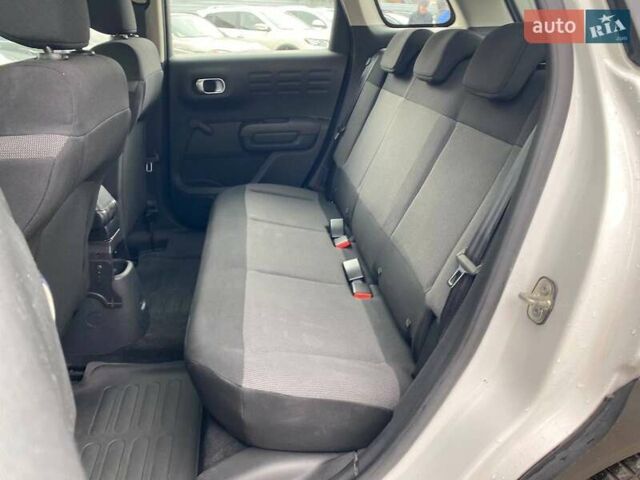 Белый Ситроен C3 Aircross, объемом двигателя 1.2 л и пробегом 87 тыс. км за 10990 $, фото 9 на Automoto.ua