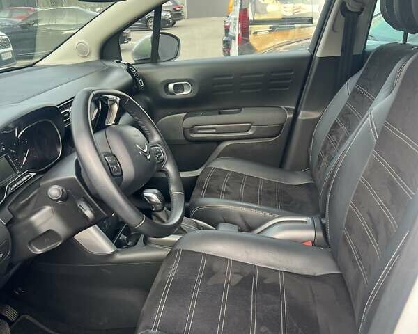 Белый Ситроен C3 Aircross, объемом двигателя 1.5 л и пробегом 83 тыс. км за 17360 $, фото 7 на Automoto.ua