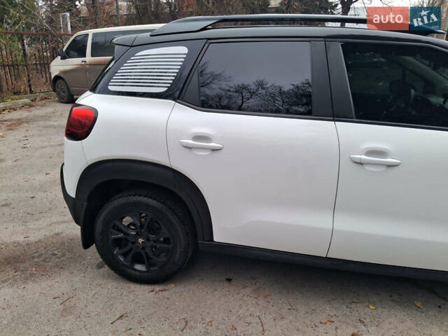 Белый Ситроен C3 Aircross, объемом двигателя 1.5 л и пробегом 65 тыс. км за 12500 $, фото 2 на Automoto.ua