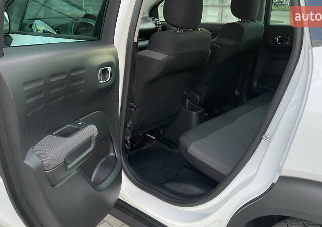 Ситроен C3 Aircross 2019 в Ивано-Франковске на Automoto.ua Белый Ситроен C3 Aircross, объемом двигателя 1.2 л и пробегом 47 тыс. км за 15800 $, фото 7 на Automoto.ua