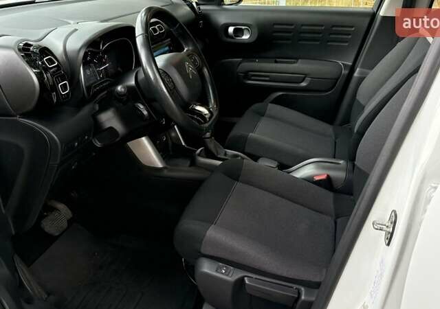 Ситроен C3 Aircross 2019 в Киеве на Automoto.ua Белый Ситроен C3 Aircross, объемом двигателя 1.2 л и пробегом 109 тыс. км за 13800 $, фото 4 на Automoto.ua