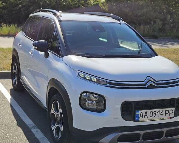 Белый Ситроен C3 Aircross, объемом двигателя 1.2 л и пробегом 55 тыс. км за 16800 $, фото 2 на Automoto.ua