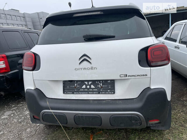 Білий Сітроен C3 Aircross, об'ємом двигуна 1.5 л та пробігом 60 тис. км за 13555 $, фото 3 на Automoto.ua