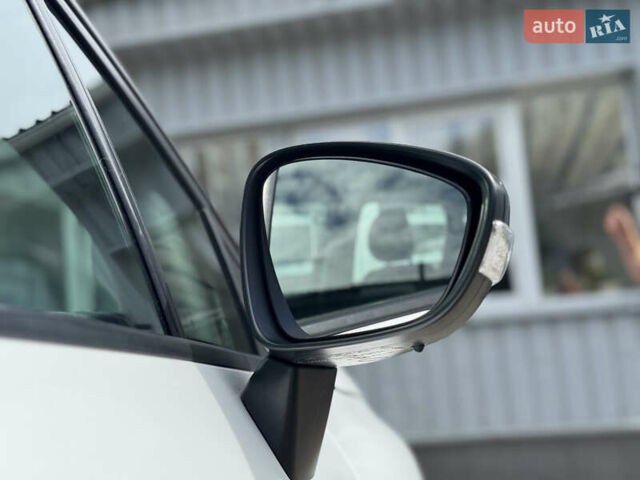 Білий Сітроен C3 Aircross, об'ємом двигуна 1.56 л та пробігом 199 тис. км за 12900 $, фото 41 на Automoto.ua