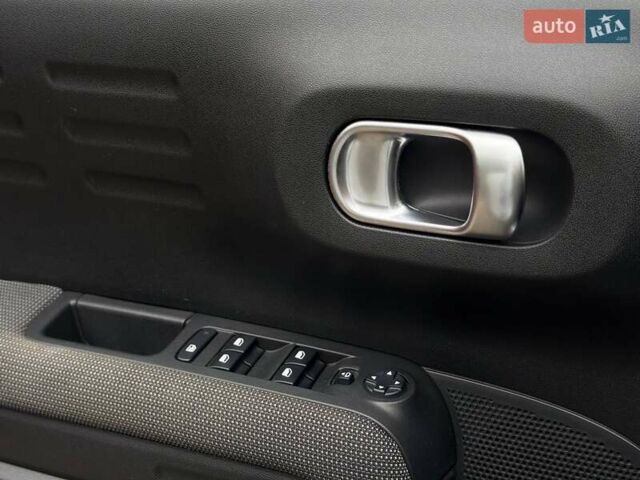 Белый Ситроен C3 Aircross, объемом двигателя 1.5 л и пробегом 58 тыс. км за 17500 $, фото 28 на Automoto.ua