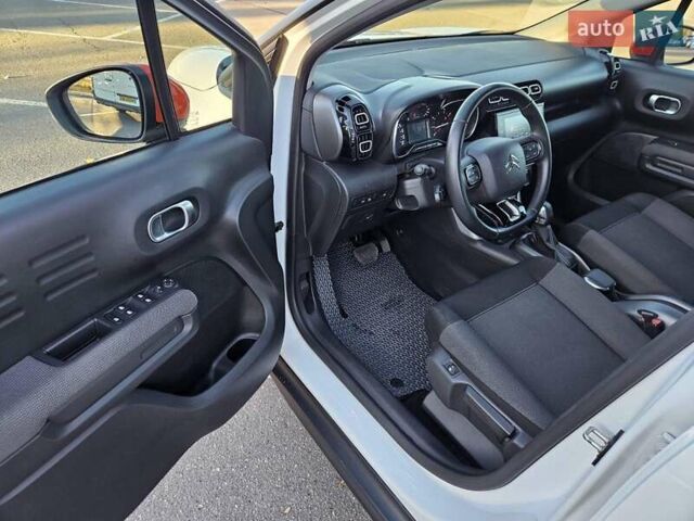 Білий Сітроен C3 Aircross, об'ємом двигуна 1.5 л та пробігом 54 тис. км за 16500 $, фото 4 на Automoto.ua