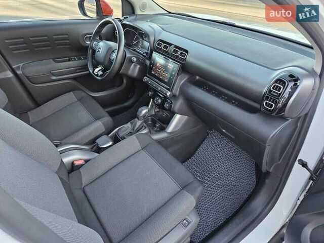Білий Сітроен C3 Aircross, об'ємом двигуна 1.5 л та пробігом 54 тис. км за 16500 $, фото 5 на Automoto.ua