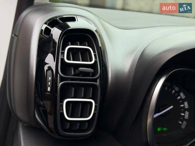 Белый Ситроен C3 Aircross, объемом двигателя 1.5 л и пробегом 58 тыс. км за 17500 $, фото 29 на Automoto.ua