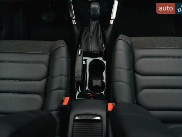 Белый Ситроен C3 Aircross, объемом двигателя 1.2 л и пробегом 21 тыс. км за 18888 $, фото 13 на Automoto.ua