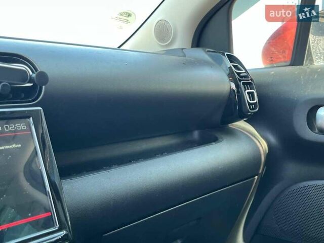 Белый Ситроен C3 Aircross, объемом двигателя 1.5 л и пробегом 191 тыс. км за 13540 $, фото 26 на Automoto.ua