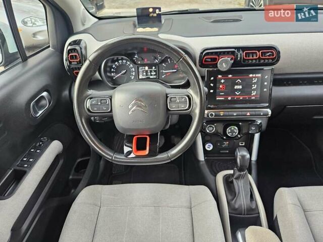 Бежевый Ситроен C3 Aircross, объемом двигателя 1.3 л и пробегом 62 тыс. км за 15000 $, фото 9 на Automoto.ua