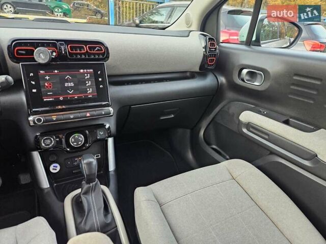 Бежевый Ситроен C3 Aircross, объемом двигателя 1.3 л и пробегом 62 тыс. км за 15000 $, фото 10 на Automoto.ua