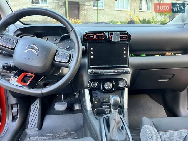 Червоний Сітроен C3 Aircross, об'ємом двигуна 1.2 л та пробігом 70 тис. км за 14000 $, фото 3 на Automoto.ua
