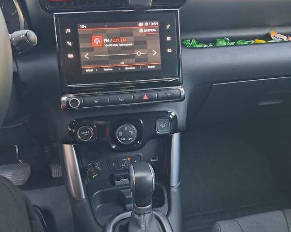 Червоний Сітроен C3 Aircross, об'ємом двигуна 1.2 л та пробігом 70 тис. км за 14000 $, фото 2 на Automoto.ua