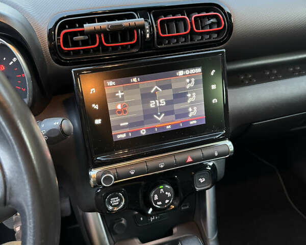 Красный Ситроен C3 Aircross, объемом двигателя 1.2 л и пробегом 85 тыс. км за 14000 $, фото 35 на Automoto.ua