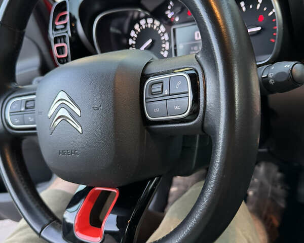 Красный Ситроен C3 Aircross, объемом двигателя 1.2 л и пробегом 85 тыс. км за 14000 $, фото 37 на Automoto.ua
