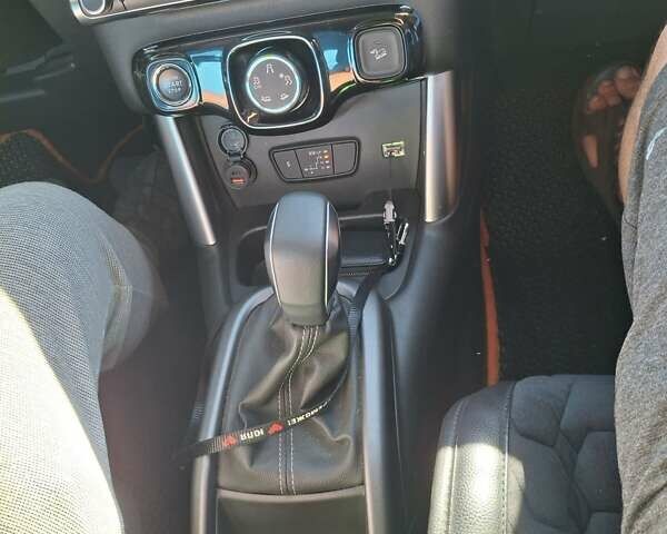 Красный Ситроен C3 Aircross, объемом двигателя 1.5 л и пробегом 64 тыс. км за 18000 $, фото 11 на Automoto.ua