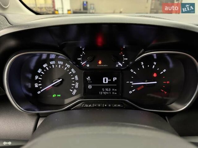 Красный Ситроен C3 Aircross, объемом двигателя 1.5 л и пробегом 137 тыс. км за 18652 $, фото 11 на Automoto.ua