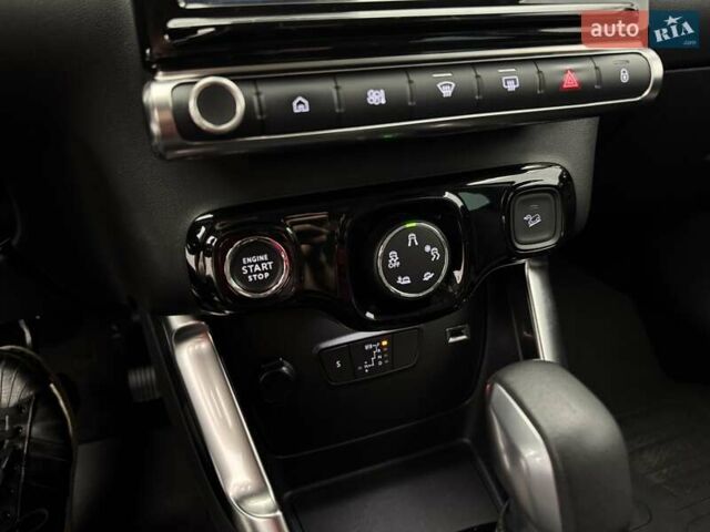 Красный Ситроен C3 Aircross, объемом двигателя 1.5 л и пробегом 137 тыс. км за 18652 $, фото 17 на Automoto.ua