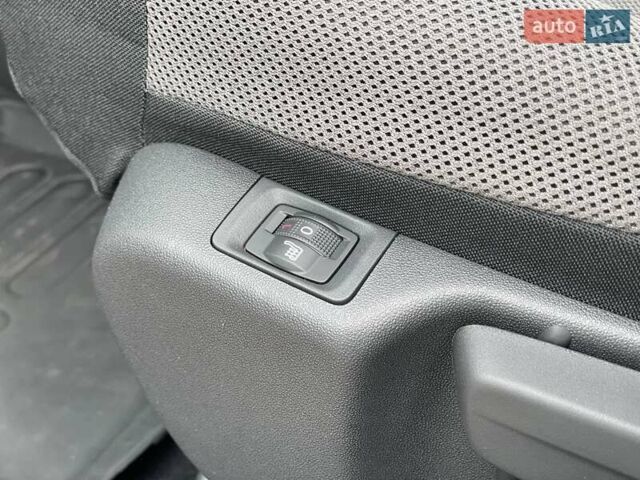 Красный Ситроен C3 Aircross, объемом двигателя 1.5 л и пробегом 27 тыс. км за 18999 $, фото 22 на Automoto.ua