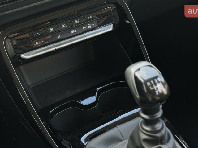 Сітроен C3 Aircross 2025 у Києві на Automoto.ua Сітроен C3 Aircross, об'ємом двигуна 1.2 л та пробігом 0 тис. км за 21143 $, фото 24 на Automoto.ua