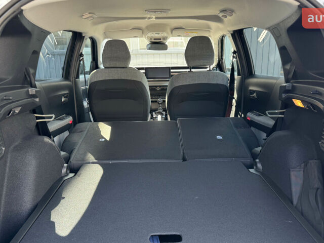 Сітроен C3 Aircross 2025 у Києві на Automoto.ua Сітроен C3 Aircross, об'ємом двигуна 1.2 л та пробігом 0 тис. км за 21143 $, фото 48 на Automoto.ua