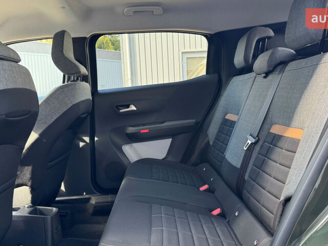 Сітроен C3 Aircross 2025 у Києві на Automoto.ua Сітроен C3 Aircross, об'ємом двигуна 1.2 л та пробігом 0 тис. км за 21143 $, фото 35 на Automoto.ua