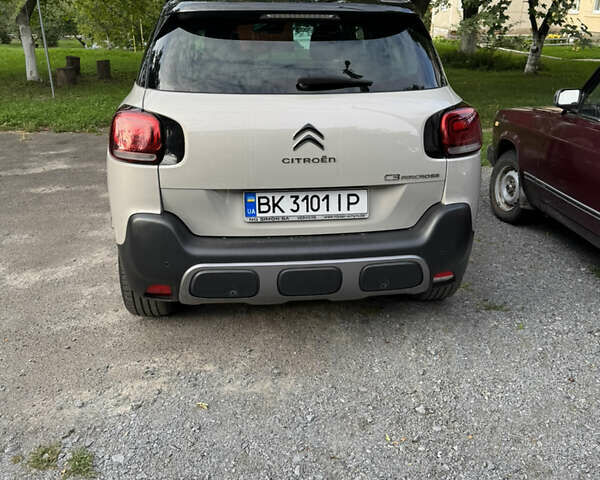 Серый Ситроен C3 Aircross, объемом двигателя 1.2 л и пробегом 149 тыс. км за 13250 $, фото 4 на Automoto.ua