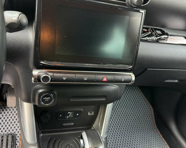 Серый Ситроен C3 Aircross, объемом двигателя 1.2 л и пробегом 149 тыс. км за 13250 $, фото 9 на Automoto.ua