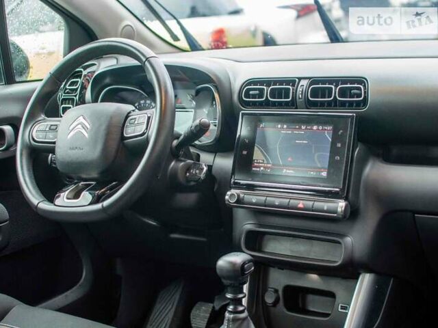 Серый Ситроен C3 Aircross, объемом двигателя 1.5 л и пробегом 47 тыс. км за 13499 $, фото 69 на Automoto.ua