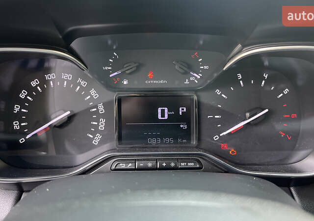 Синий Ситроен C3 Aircross, объемом двигателя 1.2 л и пробегом 83 тыс. км за 13500 $, фото 19 на Automoto.ua
