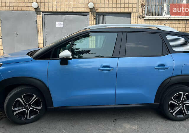 Синий Ситроен C3 Aircross, объемом двигателя 1.2 л и пробегом 83 тыс. км за 13500 $, фото 2 на Automoto.ua