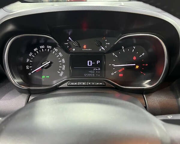 Синій Сітроен C3 Aircross, об'ємом двигуна 1.2 л та пробігом 123 тис. км за 10700 $, фото 9 на Automoto.ua