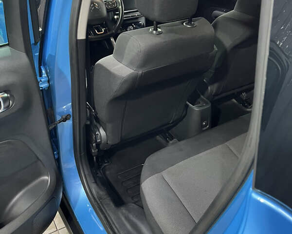 Синій Сітроен C3 Aircross, об'ємом двигуна 1.2 л та пробігом 123 тис. км за 10700 $, фото 4 на Automoto.ua