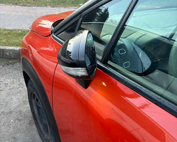 Оранжевый Ситроен C3 Aircross, объемом двигателя 1.56 л и пробегом 313 тыс. км за 11999 $, фото 4 на Automoto.ua