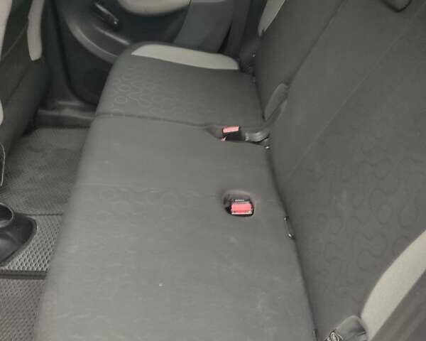 Білий Сітроен С3 Пікассо, об'ємом двигуна 1.6 л та пробігом 218 тис. км за 5200 $, фото 31 на Automoto.ua