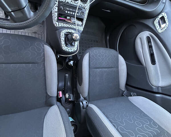 Білий Сітроен С3 Пікассо, об'ємом двигуна 1.4 л та пробігом 162 тис. км за 5950 $, фото 9 на Automoto.ua