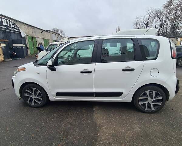 Белый Ситроен С3 Пикассо, объемом двигателя 1.56 л и пробегом 189 тыс. км за 7000 $, фото 6 на Automoto.ua