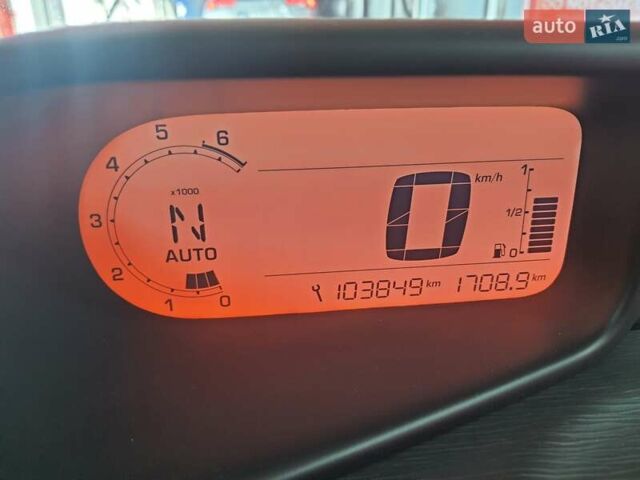 Белый Ситроен С3 Пикассо, объемом двигателя 1.6 л и пробегом 104 тыс. км за 6000 $, фото 4 на Automoto.ua