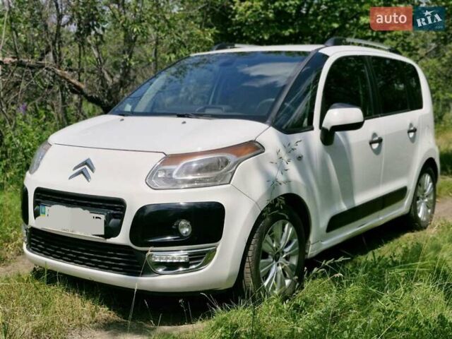Белый Ситроен С3 Пикассо, объемом двигателя 1.6 л и пробегом 203 тыс. км за 6700 $, фото 4 на Automoto.ua