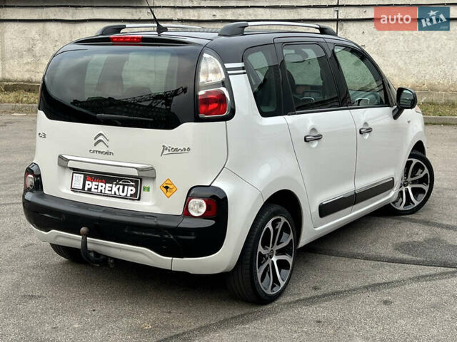 Белый Ситроен С3 Пикассо, объемом двигателя 1.2 л и пробегом 202 тыс. км за 6200 $, фото 5 на Automoto.ua