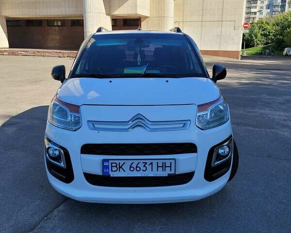 Белый Ситроен С3 Пикассо, объемом двигателя 1.6 л и пробегом 181 тыс. км за 8750 $, фото 2 на Automoto.ua