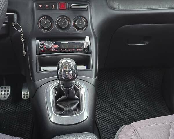 Бежевый Ситроен С3 Пикассо, объемом двигателя 1.6 л и пробегом 212 тыс. км за 4950 $, фото 12 на Automoto.ua