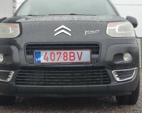 Чорний Сітроен С3 Пікассо, об'ємом двигуна 1.6 л та пробігом 191 тис. км за 4800 $, фото 6 на Automoto.ua