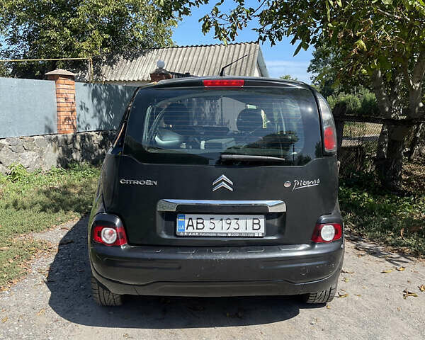 Чорний Сітроен С3 Пікассо, об'ємом двигуна 1.6 л та пробігом 280 тис. км за 2350 $, фото 4 на Automoto.ua