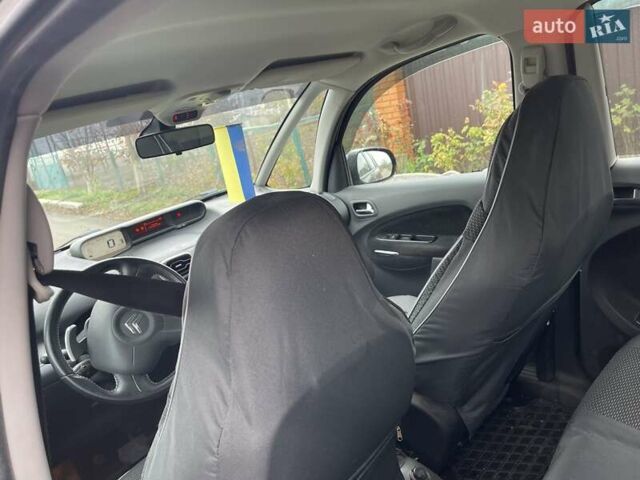 Чорний Сітроен С3 Пікассо, об'ємом двигуна 1.56 л та пробігом 135 тис. км за 6700 $, фото 5 на Automoto.ua